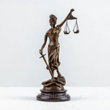 Statue Bronze Justice