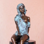 Statue Femme<br>Assise en Bronze